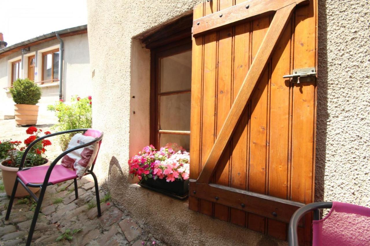 Au Coeur Du Chat Perche Arnay-le-Duc Buitenkant foto